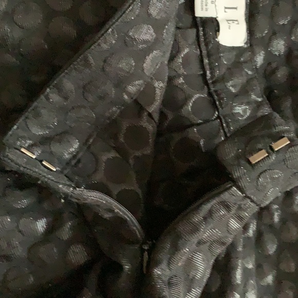 Elle Skirt - Picture 5 of 6